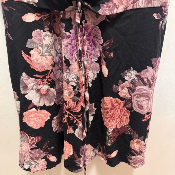 Torrid Black Floral Challis Corset Cami Size 0 Large - Picture 6 of 9
